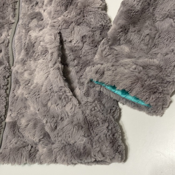 The North Face Girls Reversible Mossbud Swirl Jacket - Picture 6 of 16